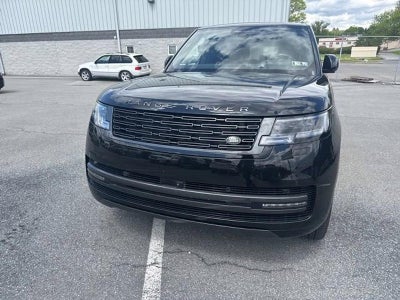 2025 Land Rover Range Rover P400 SE LWB 7 Seat