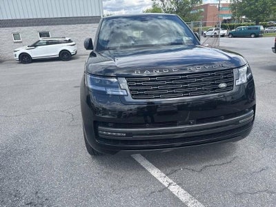 2025 Land Rover Range Rover P400 SE LWB 7 Seat