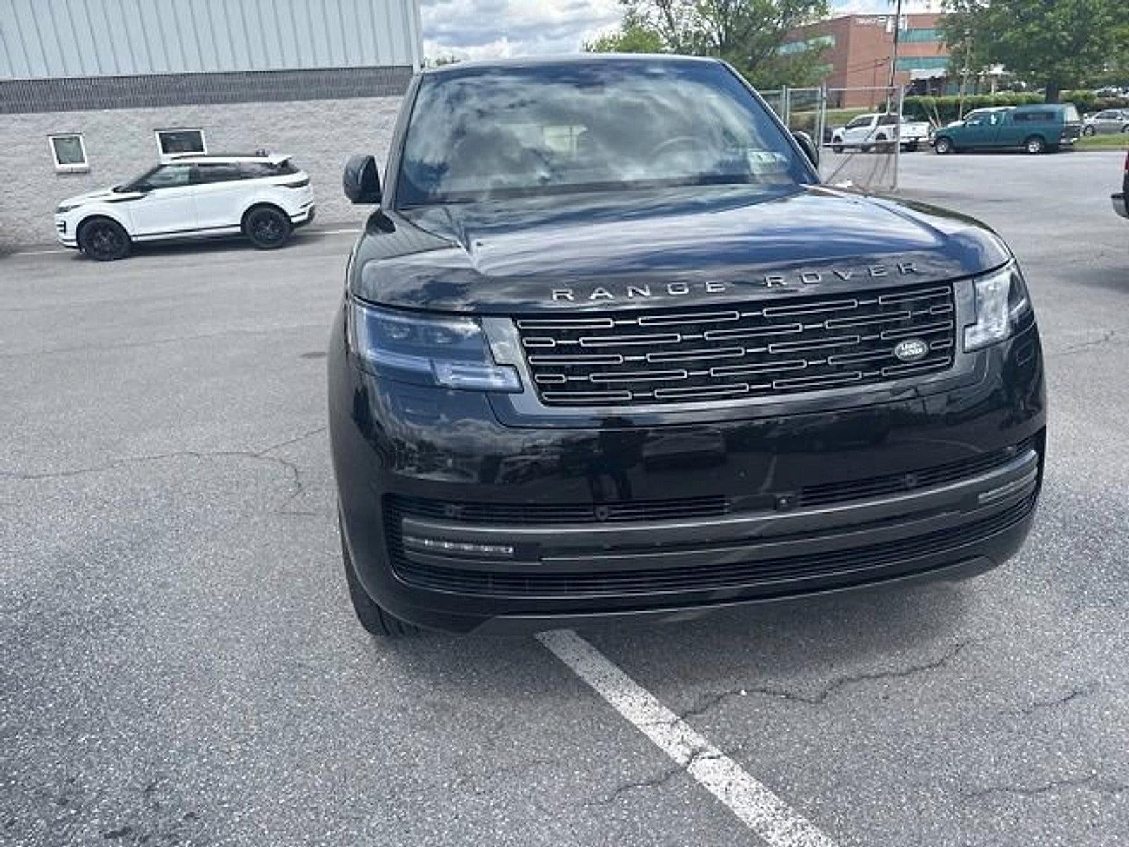 2025 Land Rover Range Rover P400 SE LWB 7 Seat