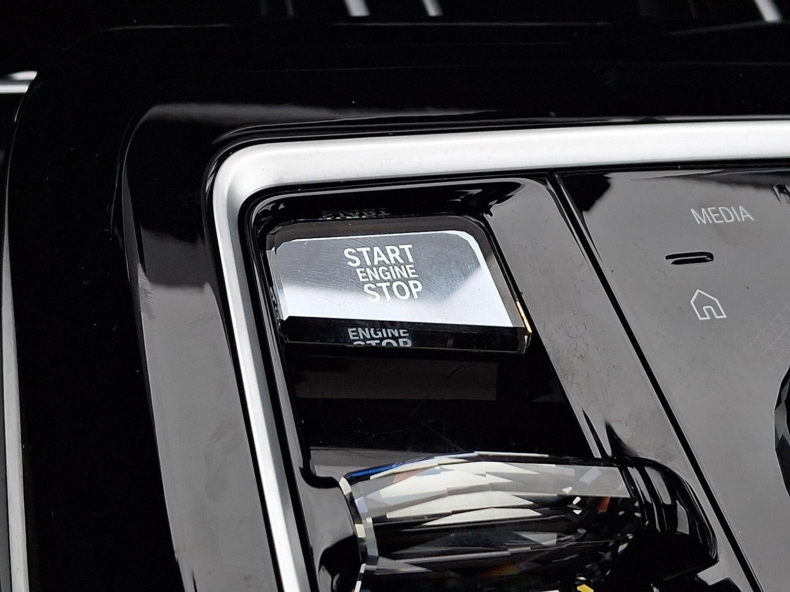 2023 BMW 760i xDrive Sedan