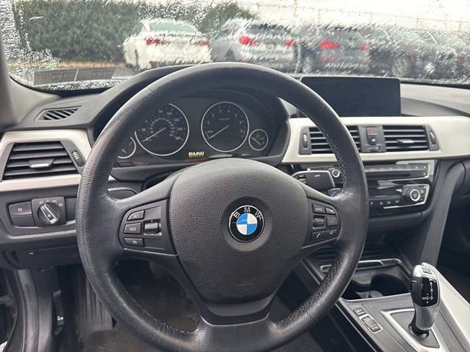 2018 BMW 320i xDrive Sedan