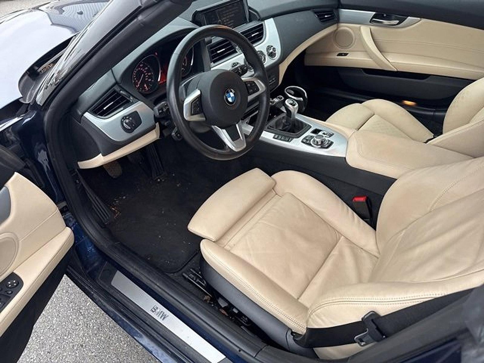 2014 BMW Z4 sDrive35i Roadster