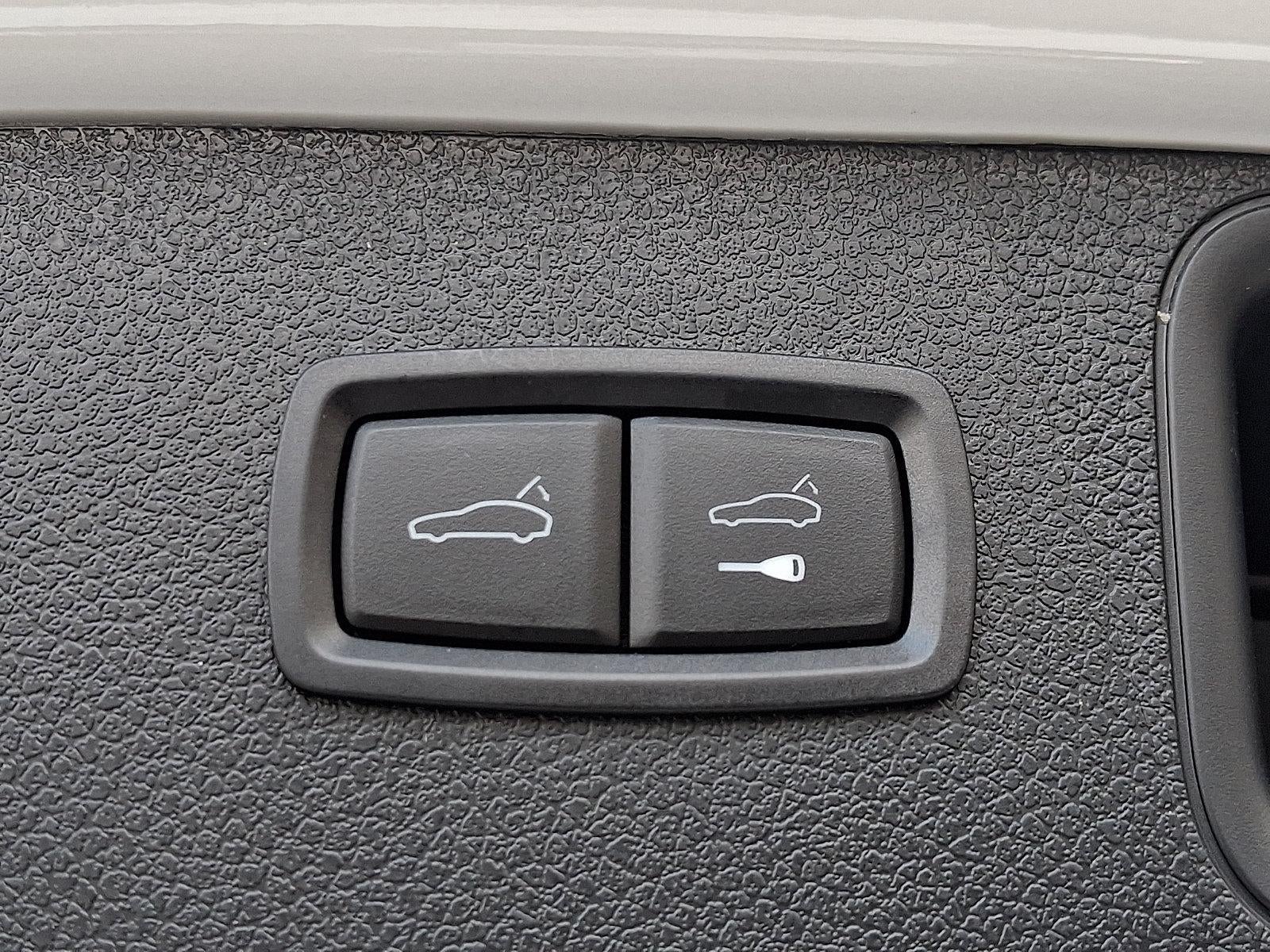 2024 Porsche Macan AWD