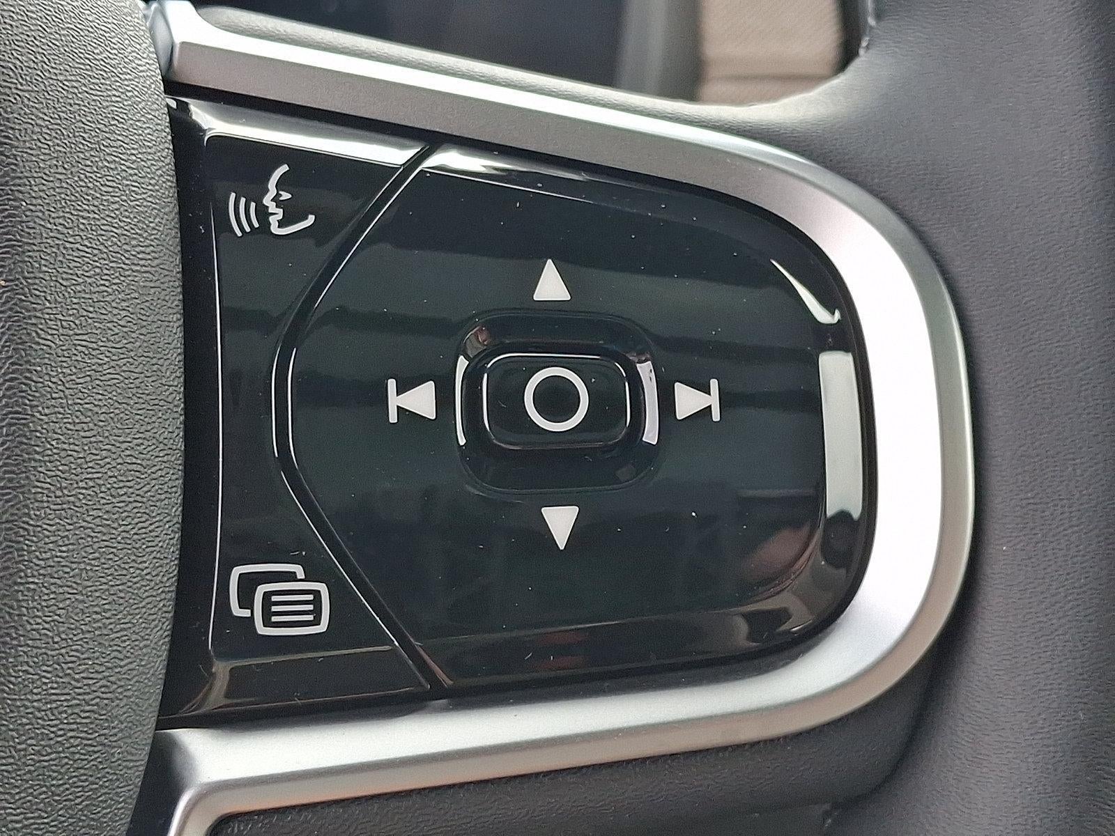 2025 Volvo XC90 2025.5 B6 AWD Ultra 7-Seater