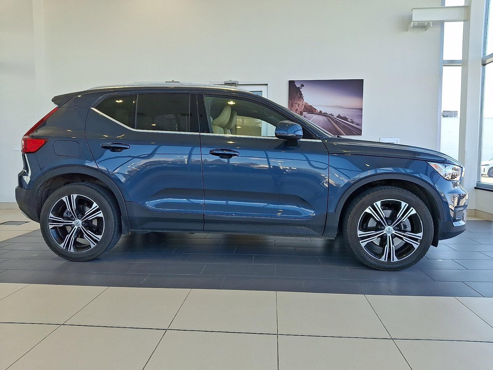 2021 Volvo XC40 T5 AWD Inscription