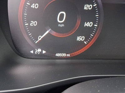 2021 Volvo XC40 T5 AWD R-Design