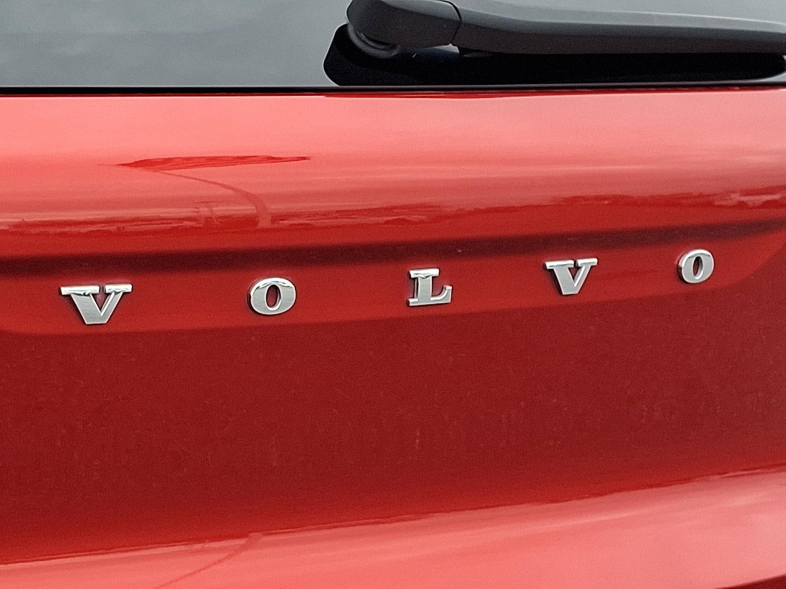 2021 Volvo XC40 T5 AWD R-Design