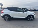 2020 Volvo XC40 T5 AWD R-Design