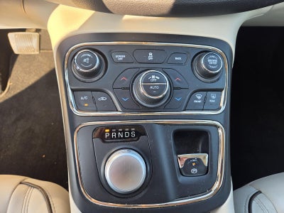 2015 Chrysler 200 4dr Sdn C AWD