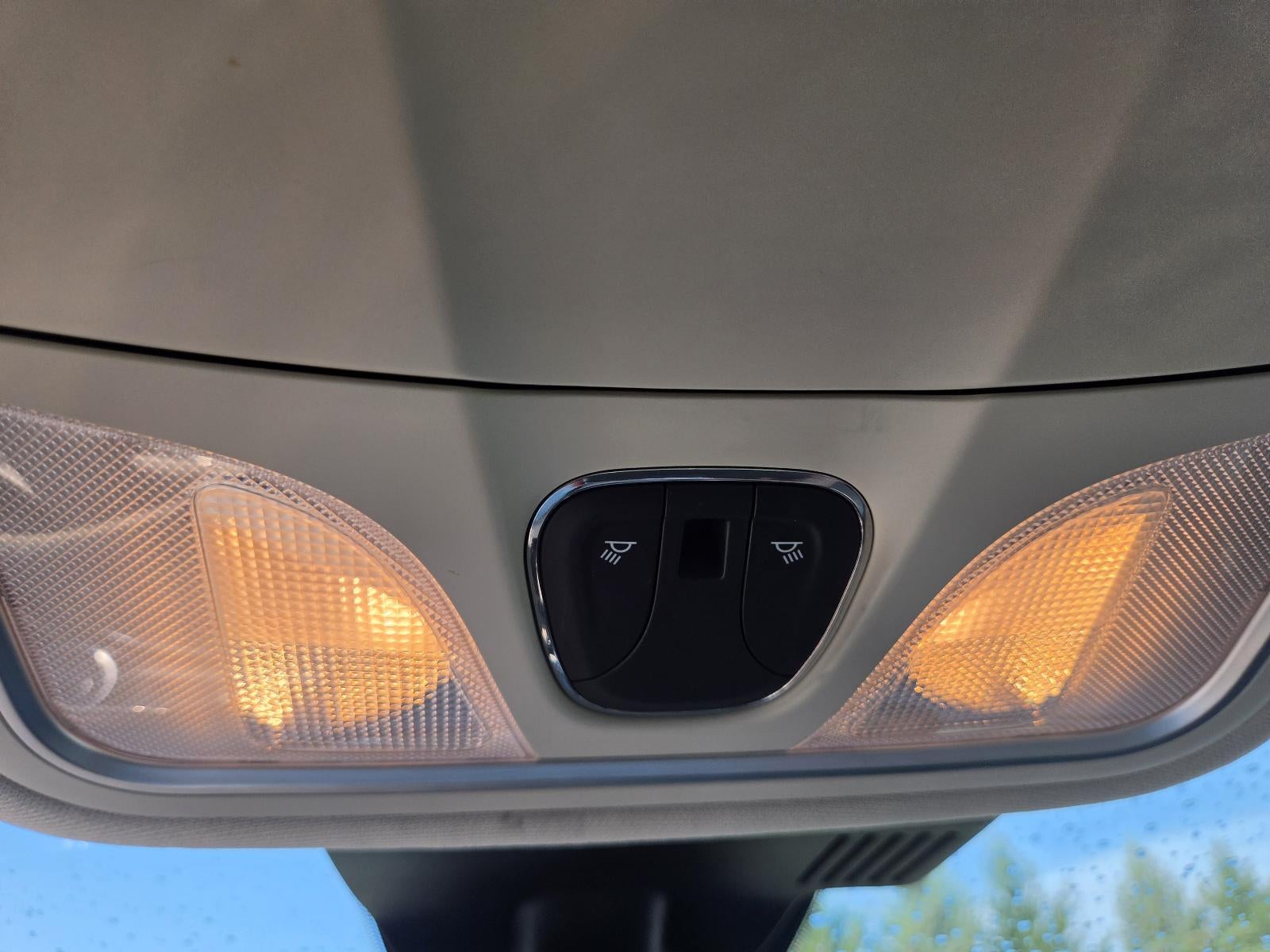 2015 Chrysler 200 4dr Sdn C AWD