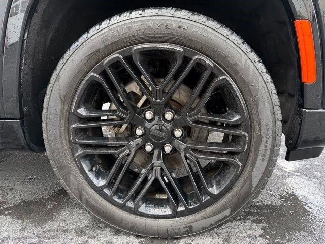 2022 Jeep Wagoneer Series III Carbide 4x4