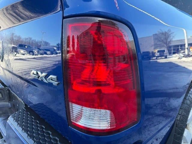 2015 RAM 1500 4WD Quad Cab 6.4 Ft Box Express