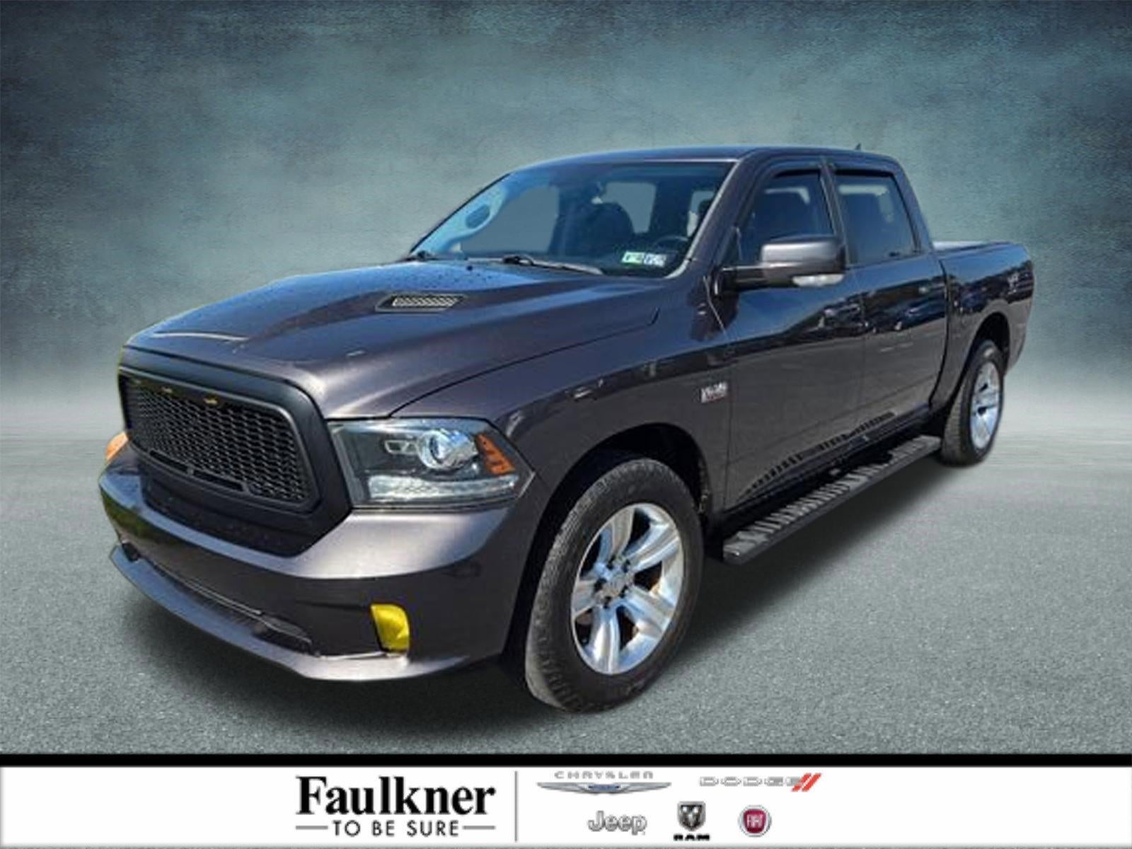 2015 RAM 1500 4WD Crew Cab 5.7 Ft Box Sport