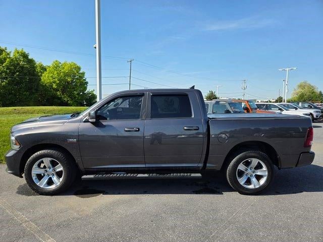 2015 RAM 1500 4WD Crew Cab 5.7 Ft Box Sport