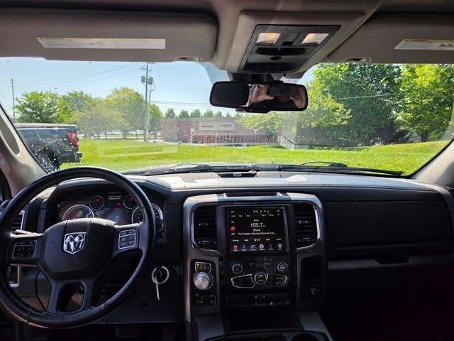2015 RAM 1500 4WD Crew Cab 5.7 Ft Box Sport