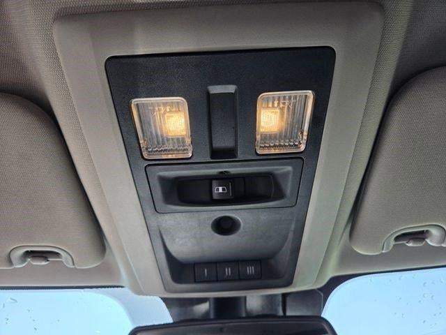 2015 RAM 1500 4WD Crew Cab 5.7 Ft Box Sport