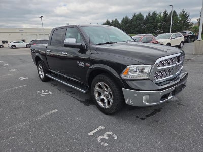 2017 RAM 1500 Laramie 4x4 Crew Cab 5'7" Box