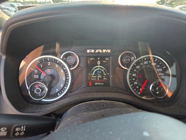 2020 RAM 1500 Big Horn 4x4 Quad Cab 6'4" Box