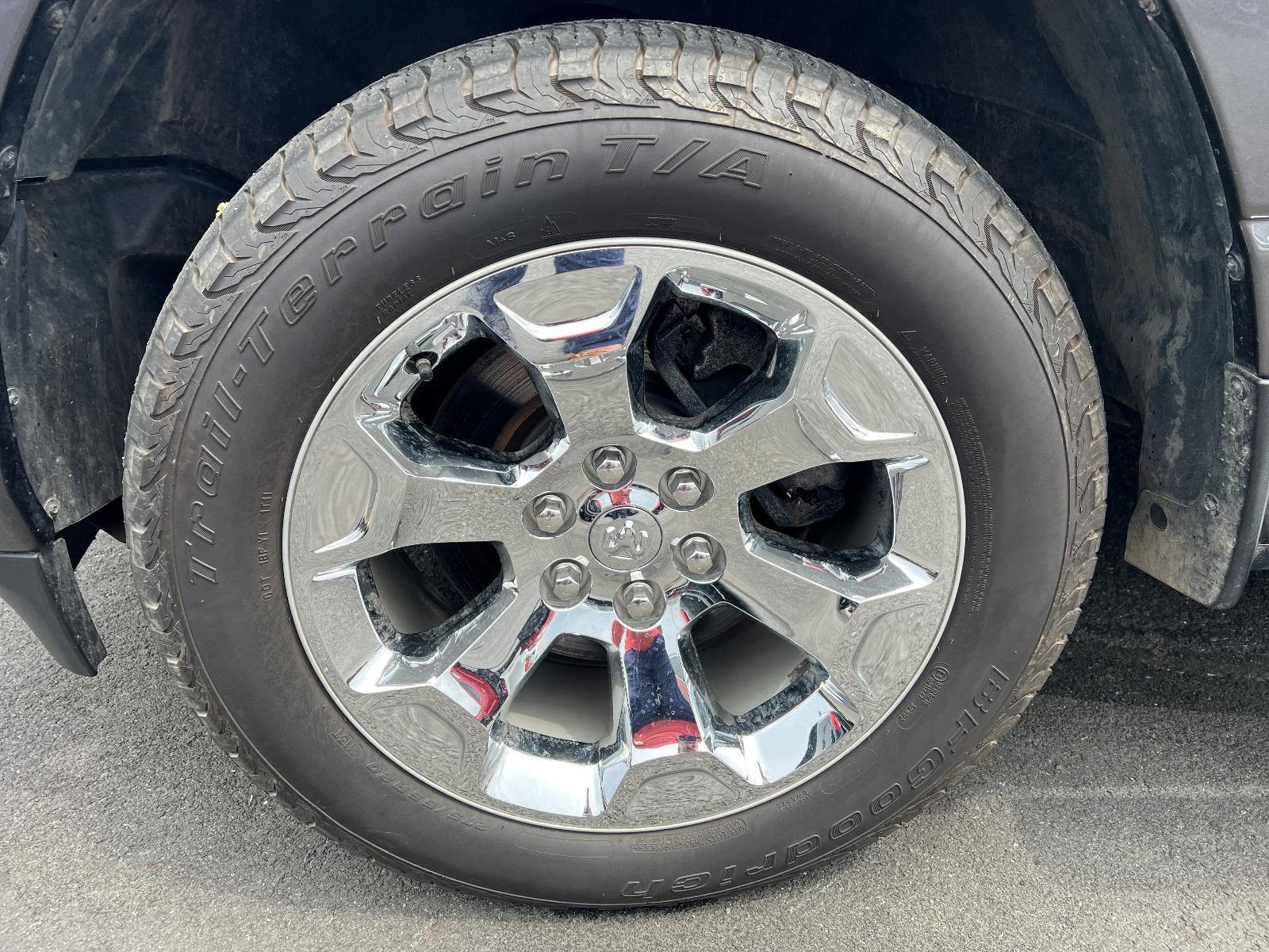 2022 RAM 1500 Big Horn 4x4 Crew Cab 5'7" Box