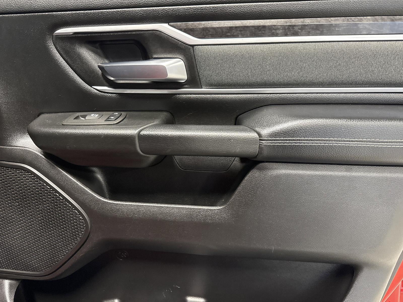 2022 RAM 1500 Big Horn 4x4 Crew Cab 5'7" Box