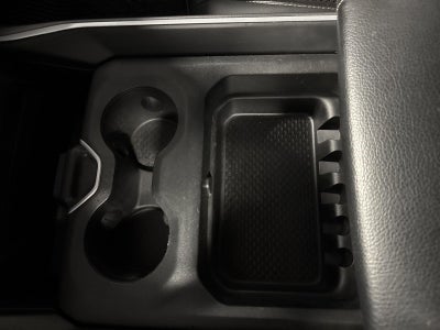 2022 RAM 1500 Big Horn 4x4 Crew Cab 5'7" Box