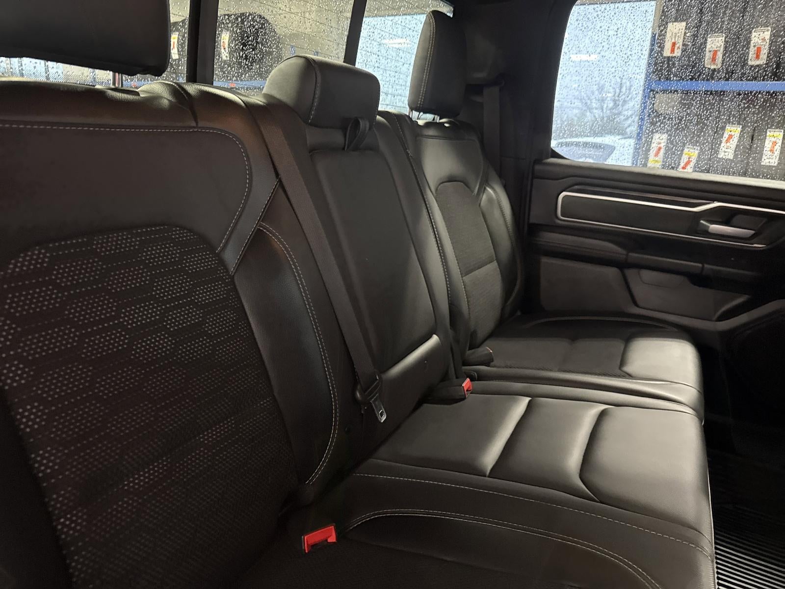 2022 RAM 1500 Big Horn 4x4 Crew Cab 5'7" Box