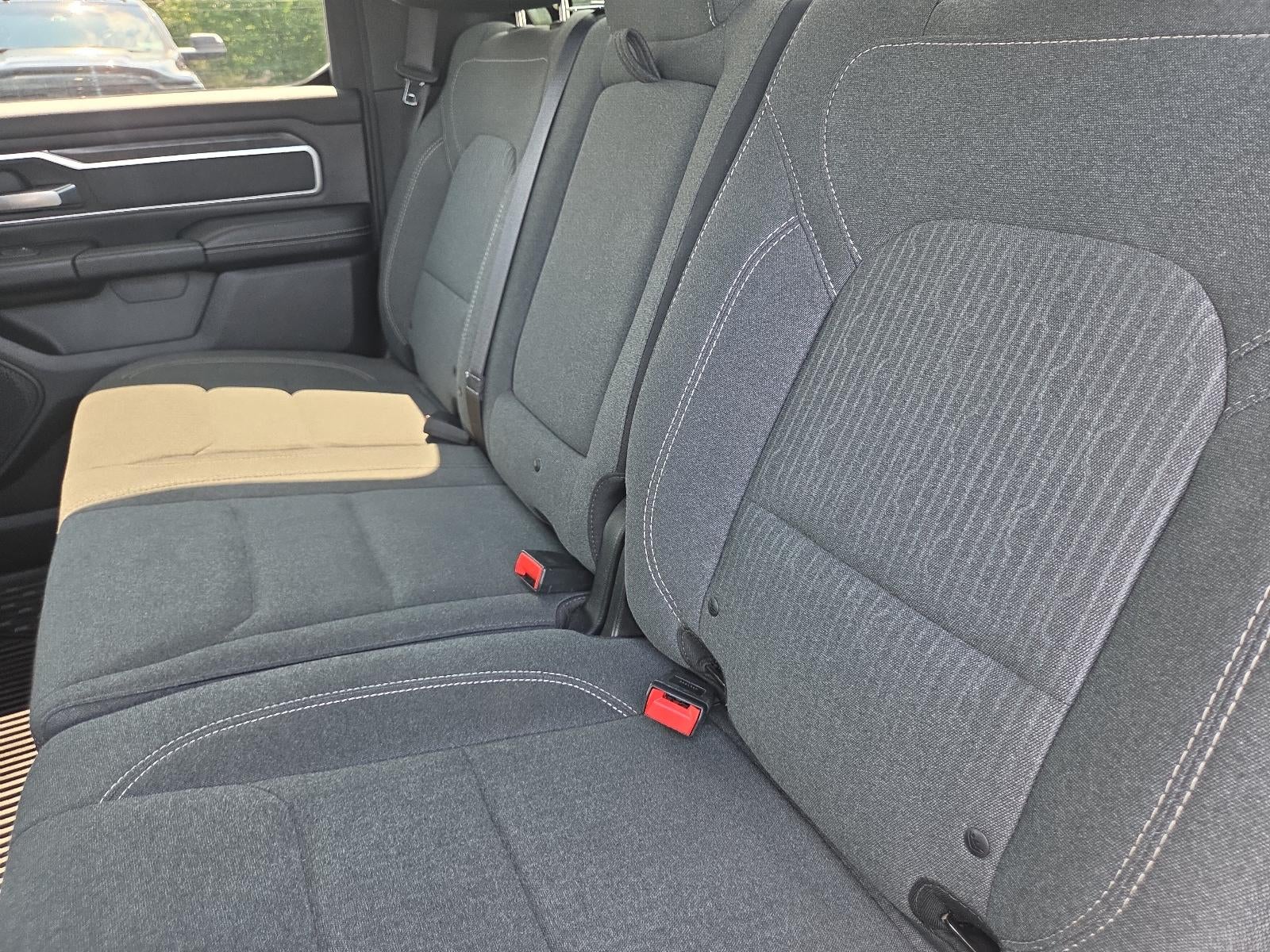 2019 RAM 1500 Big Horn/Lone Star 4x4 Crew Cab 5'7" Box