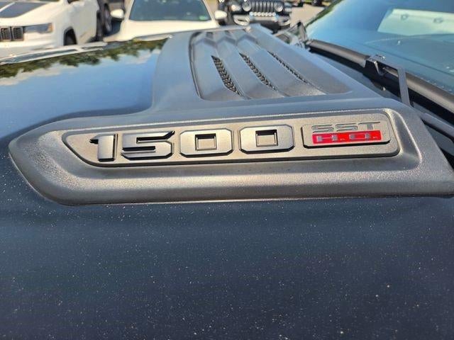 2025 RAM 1500 Limited 4x4 Crew Cab 5'7" Box