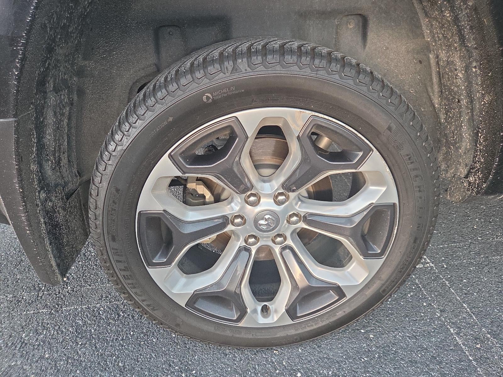 2024 RAM 1500 Limited 4x4 Crew Cab 5'7" Box