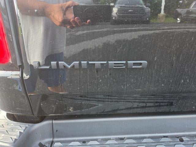 2021 RAM 1500 Limited 4x4 Crew Cab 5'7" Box