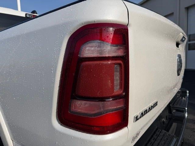 2019 RAM 1500 Laramie 4x4 Crew Cab 5'7" Box