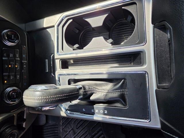 2017 Ford F-150 Lariat 4WD SuperCrew 5.5' Box