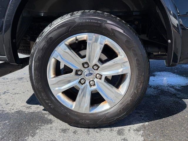 2018 Ford F-150 Platinum 4WD SuperCrew 5.5' Box