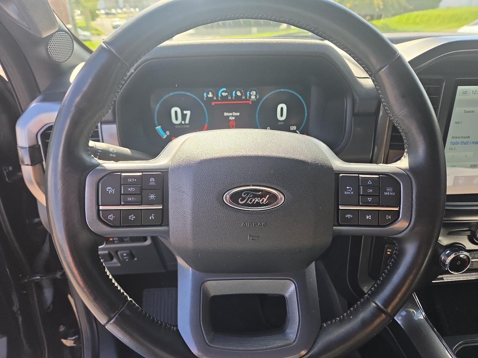 2023 Ford F-150 LARIAT 4WD SuperCrew 5.5' Box