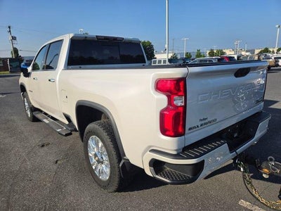 2021 Chevrolet Silverado 2500 HD Crew Cab Standard Box 4-Wheel Drive High Country