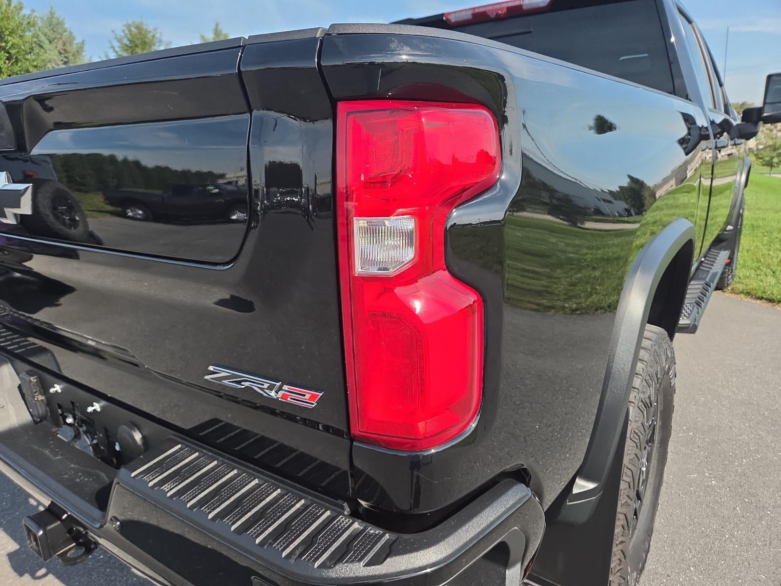 2024 Chevrolet Silverado 2500 HD Crew Cab Standard Box 4-Wheel Drive ZR2