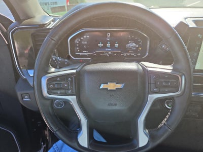 2025 Chevrolet Silverado 1500 Double Cab Standard Box 4-Wheel Drive LT 1LT