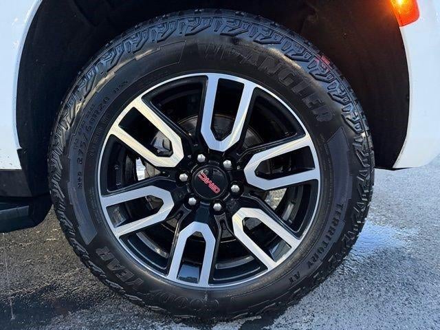 2024 GMC Yukon 4WD 4dr AT4