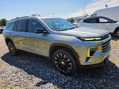 2024 Chevrolet Traverse LT w/2LT