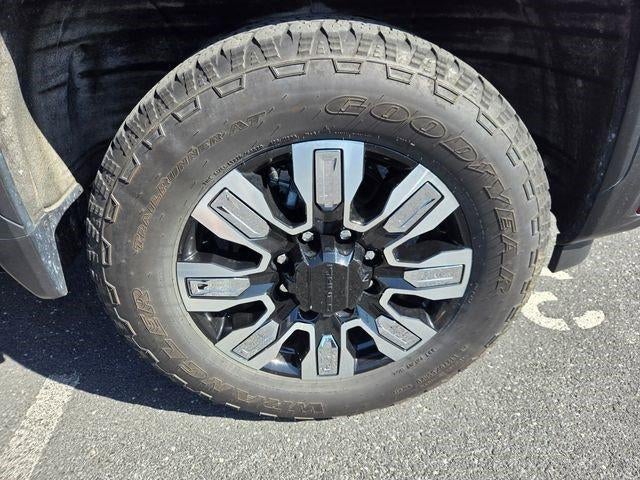 2024 GMC Sierra 2500 HD Crew Cab Standard Box 4-Wheel Drive Denali