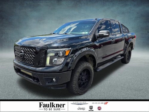 2019 Nissan Titan 4x4 Crew Cab SL