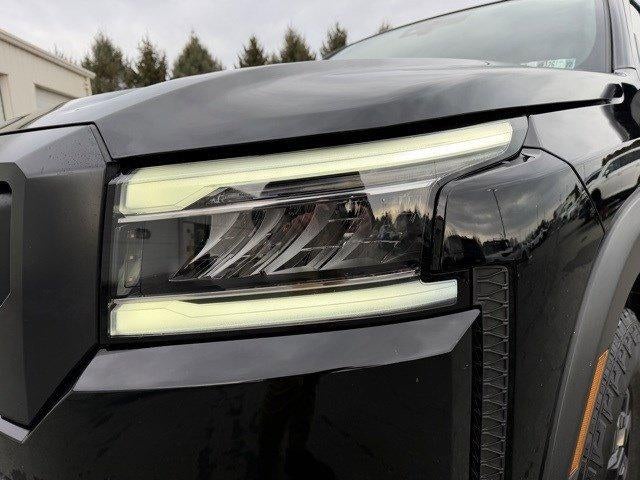 2024 Nissan Frontier Crew Cab 4x4 PRO-4X