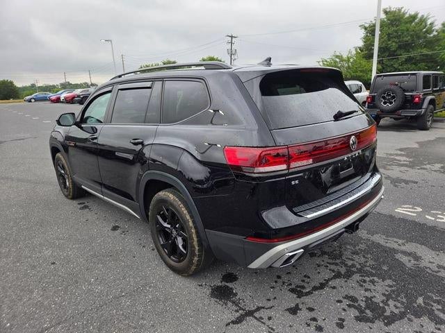 2024 Volkswagen Atlas 2.0T Peak Edition SE w/Technology 4MOTION