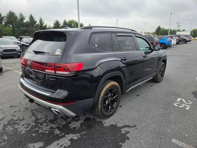 2024 Volkswagen Atlas 2.0T Peak Edition SE w/Technology 4MOTION