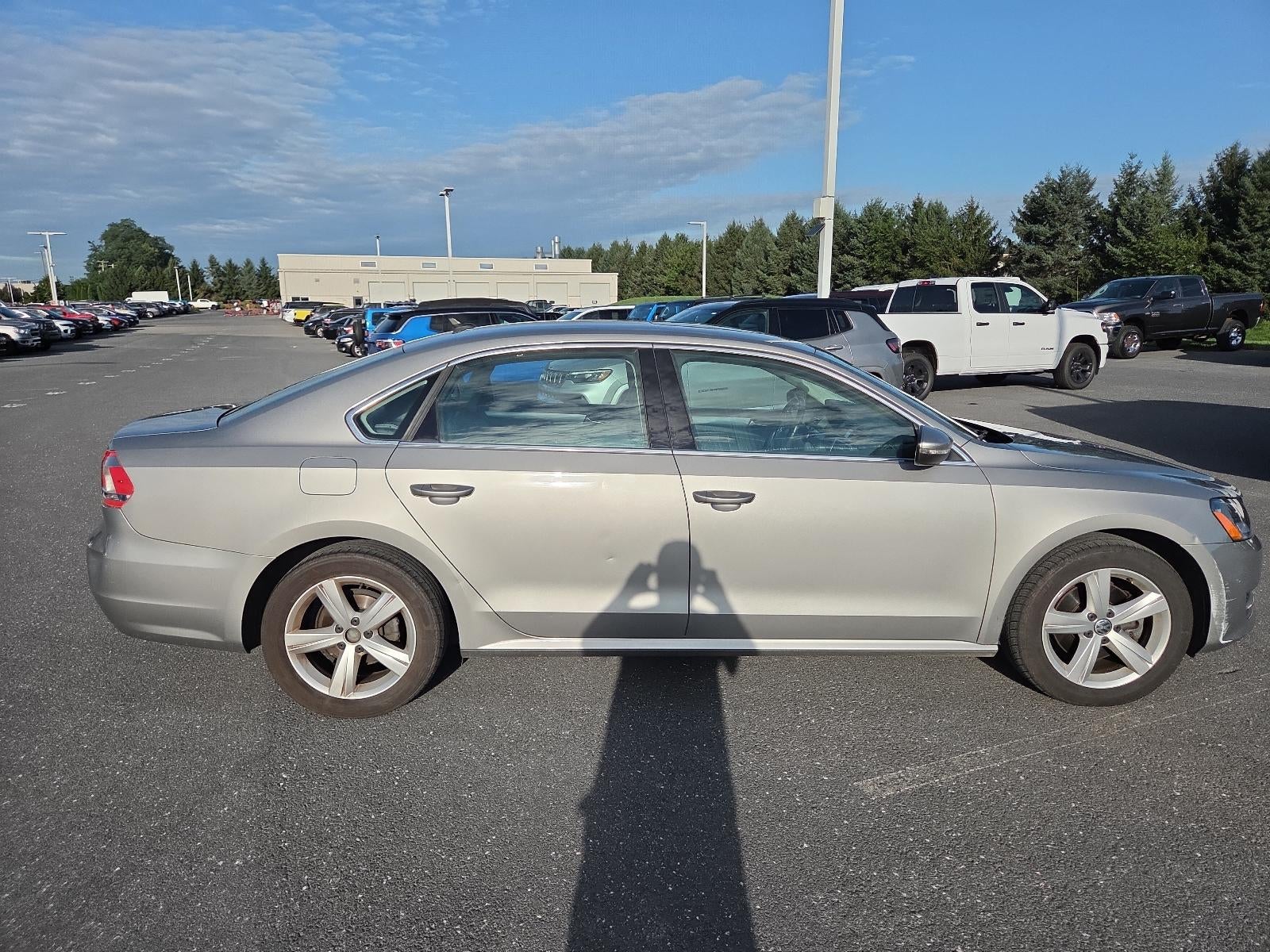 2012 Volkswagen Passat 4dr Sdn 2.5L Auto SE PZEV