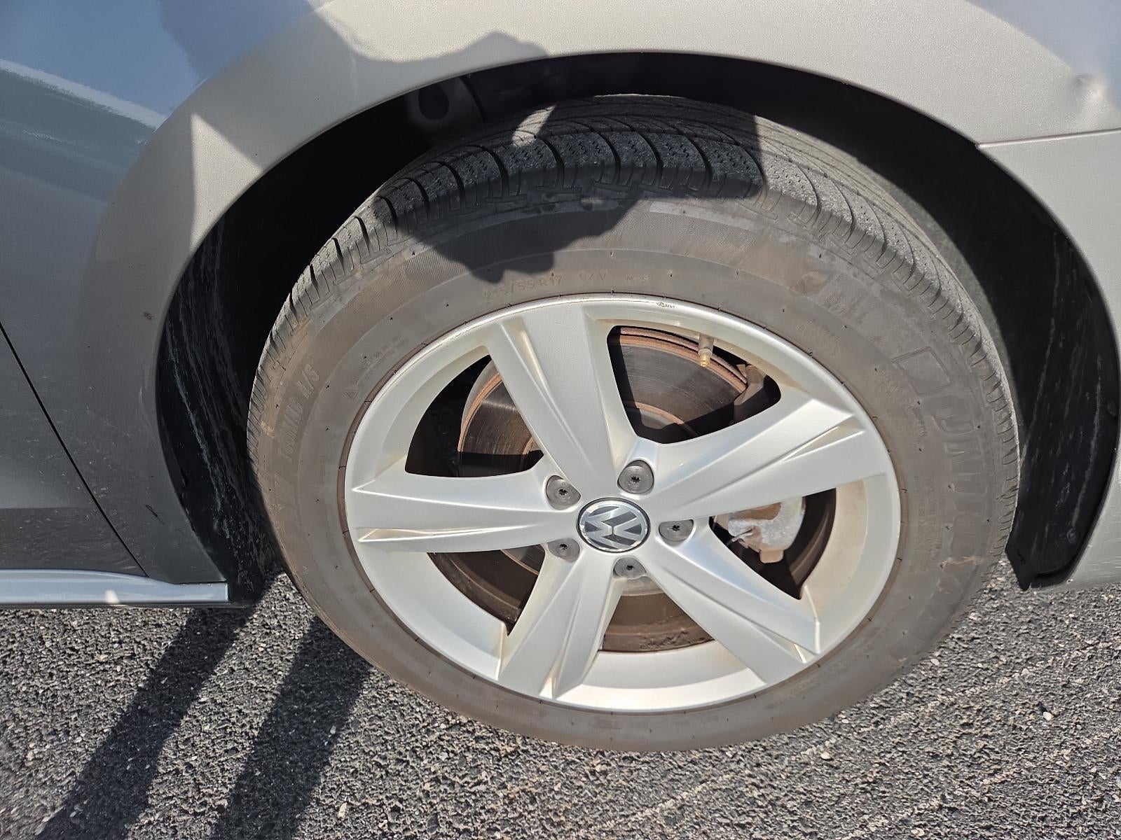 2012 Volkswagen Passat 4dr Sdn 2.5L Auto SE PZEV