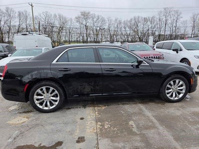 2016 Chrysler 300 4dr Sdn Limited AWD