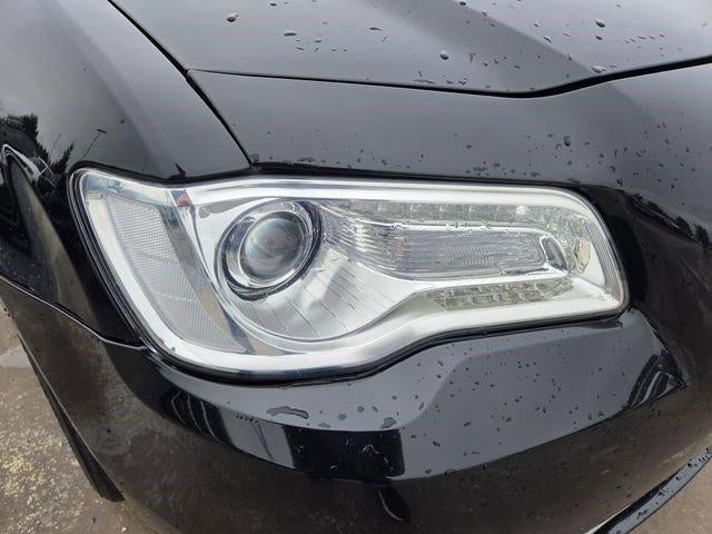 2016 Chrysler 300 4dr Sdn Limited AWD