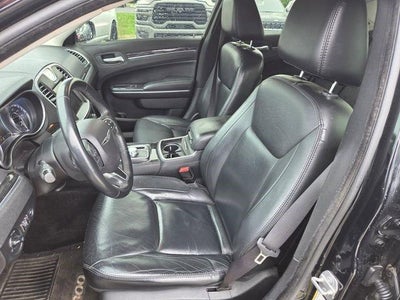 2016 Chrysler 300 4dr Sdn Limited AWD