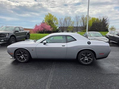 2016 Dodge Challenger 2dr Cpe 392 Hemi Scat Pack Shaker